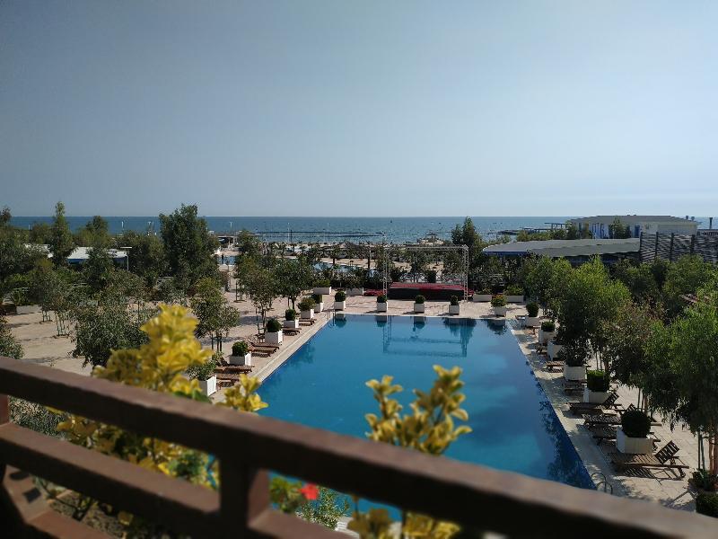 Отель Sapphire Marine Баку Экстерьер фото